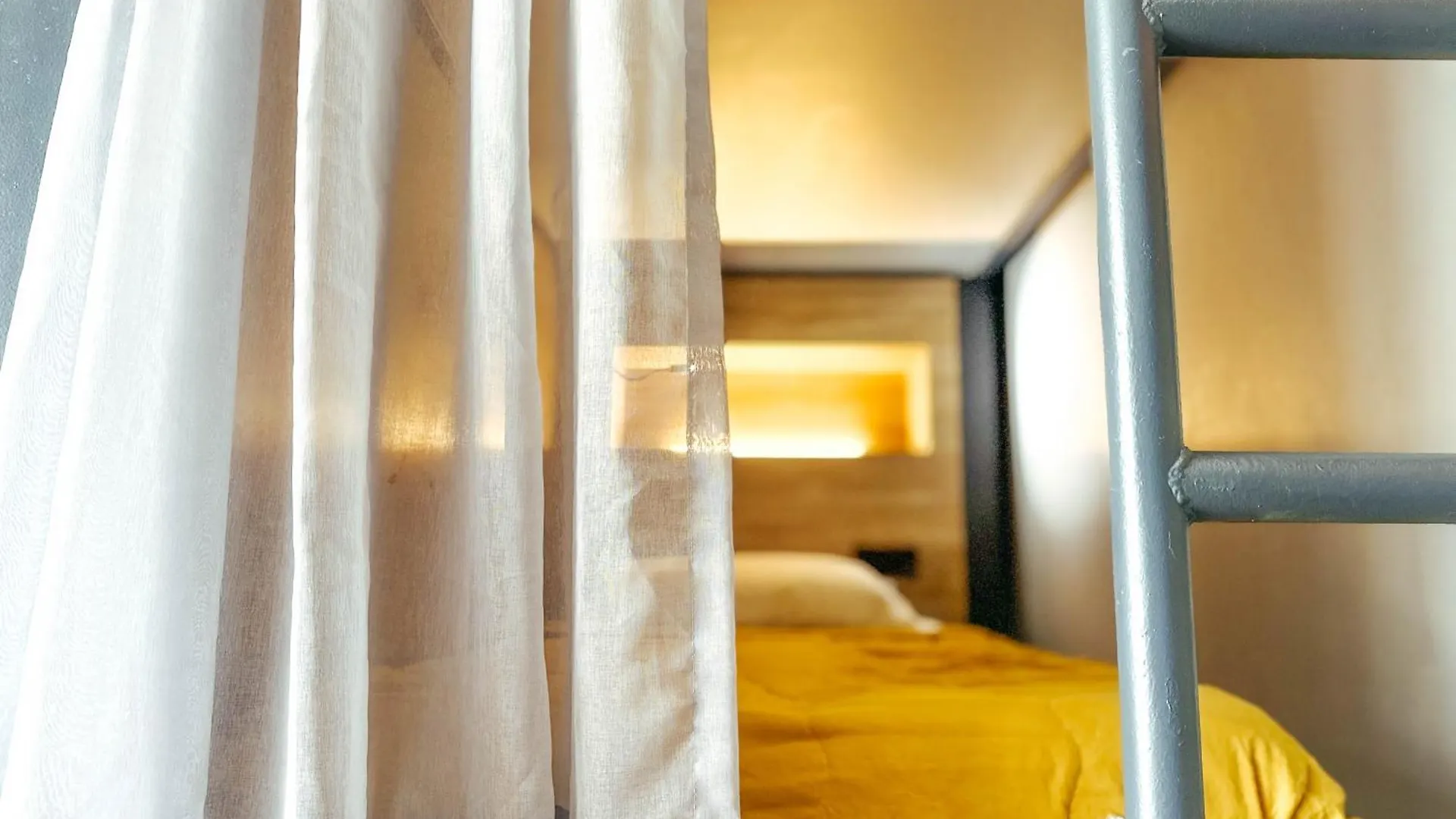 Arch Dormitorio Cenang Pantai Cenang  Maleisië